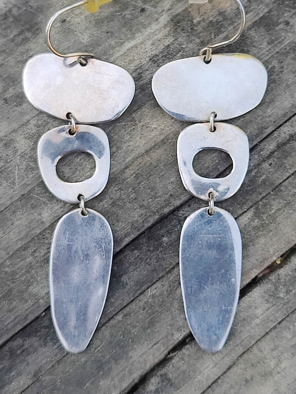 Robert Lee Morris Silver Abstract Three-Link Drop Earrings - Picture 2 of 4